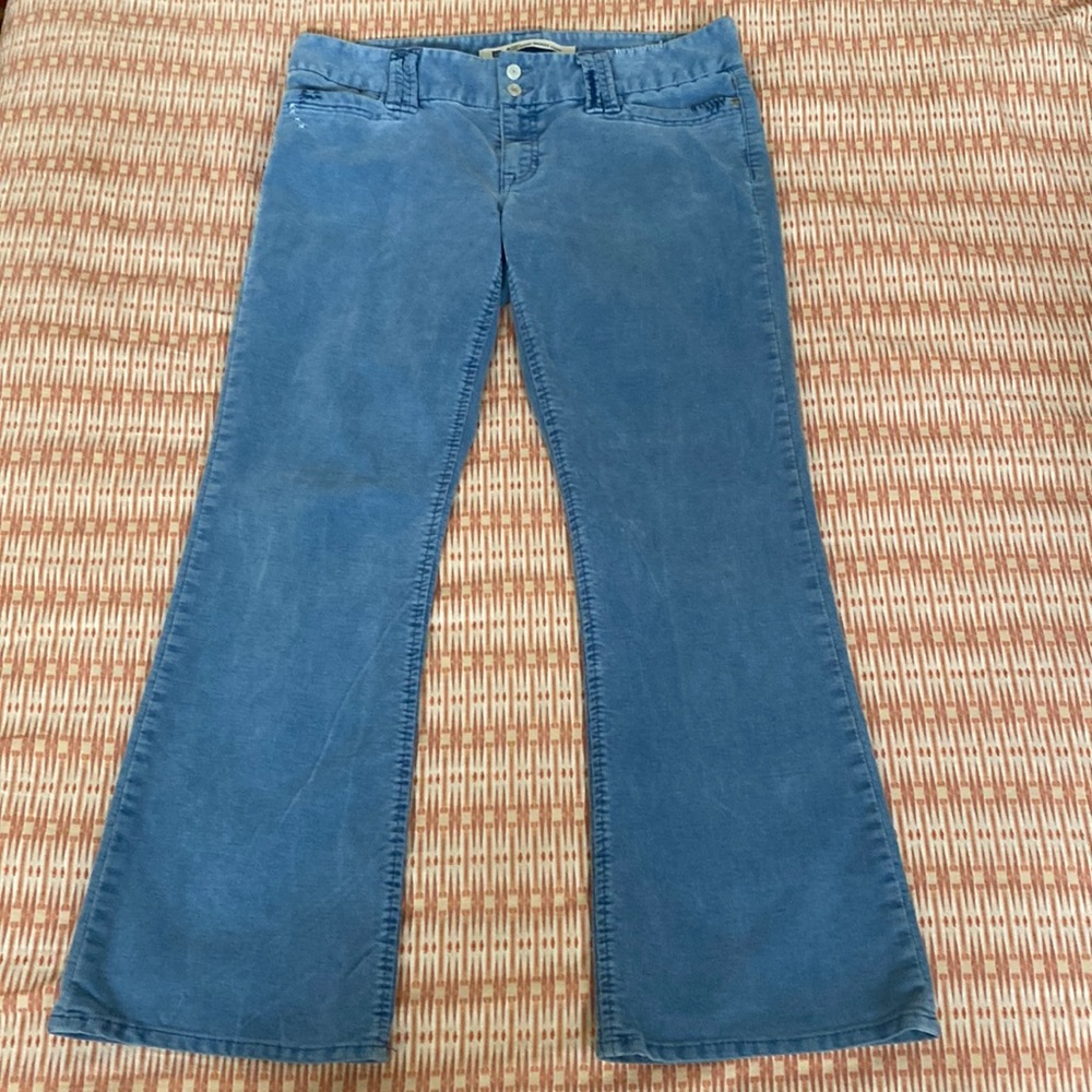 Women’s Gap Corduroy’s, Curvy Low Rise Boot Cut, Sz 10 Petite